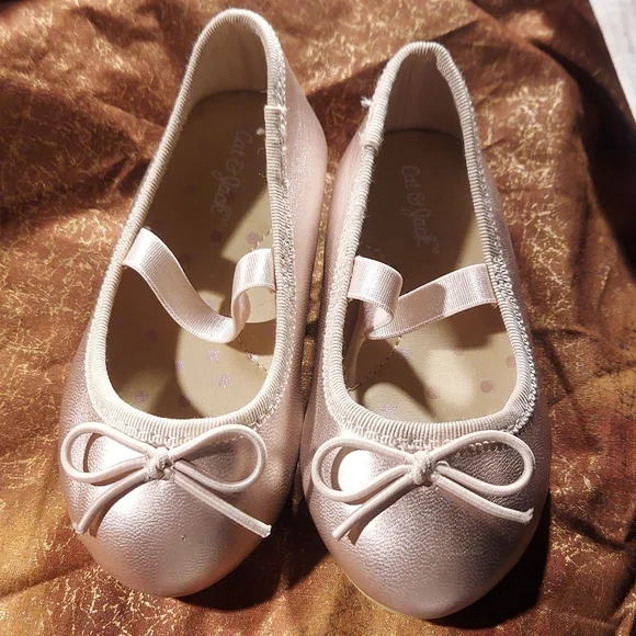 Cat & Jack Pink Slippers - Picture 2 of 3